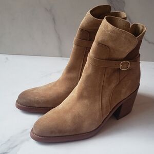 Sam Edelman NWOT Simona Booties Beige